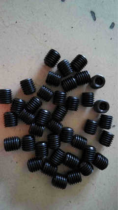 杯尾无头螺丝、紧定螺丝等模具配件全解析 价格、厂家与选购指南